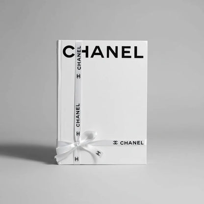 Libro Decorativo Artesanal Chanel