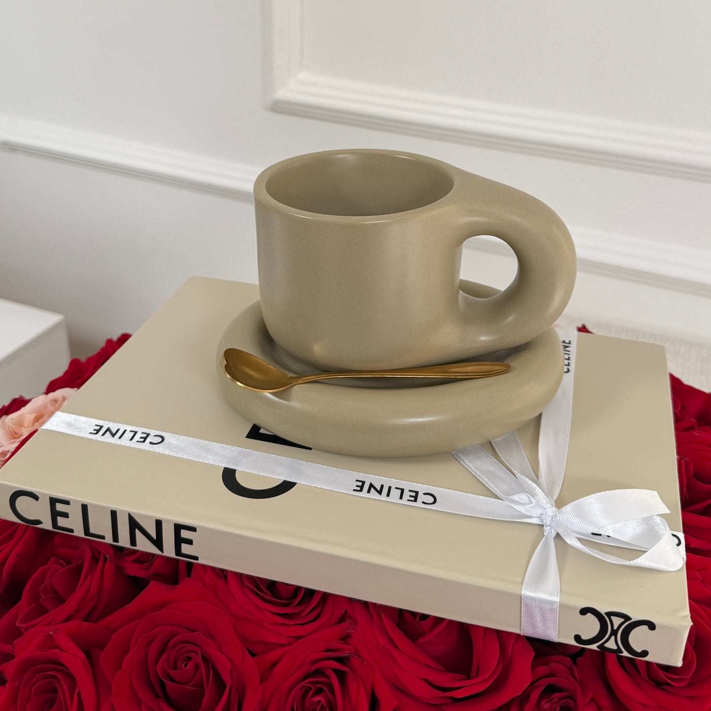 Taza Atelier Cafe de Coco