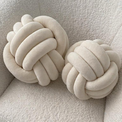 Cojín Nudo Crema