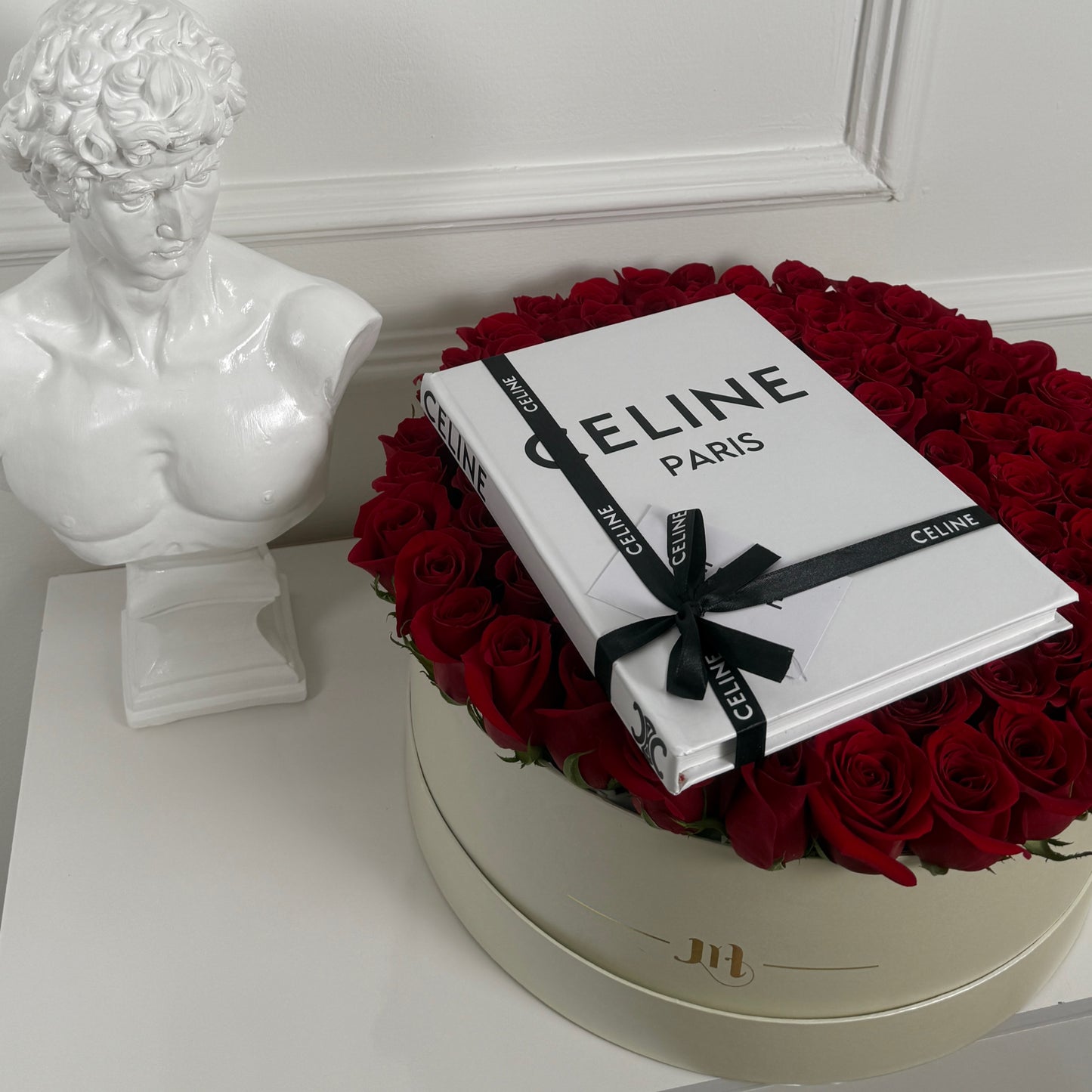 Libro Decorativo Celine Paris