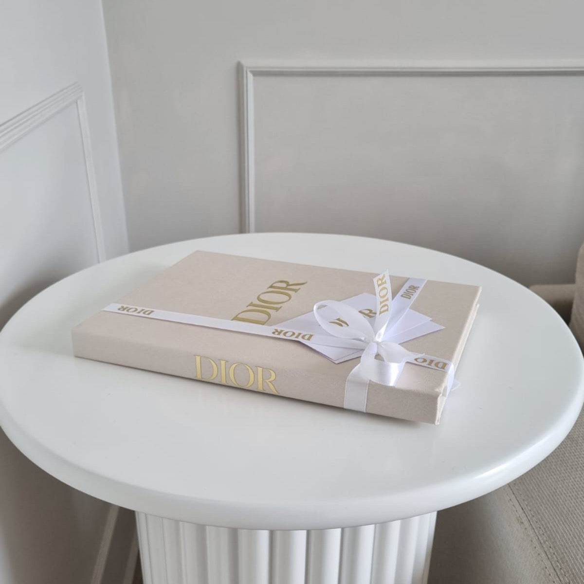 Libro Decorativo Dior