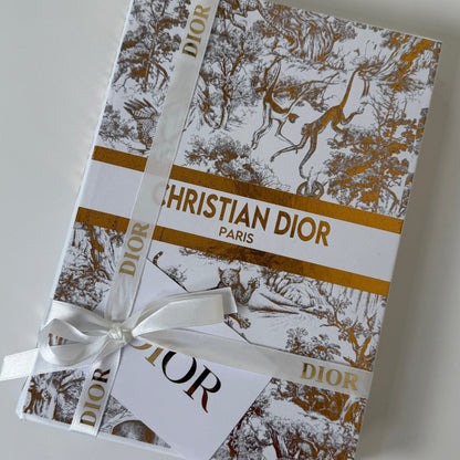 Libro Decorativo Artesanal Christian Dior